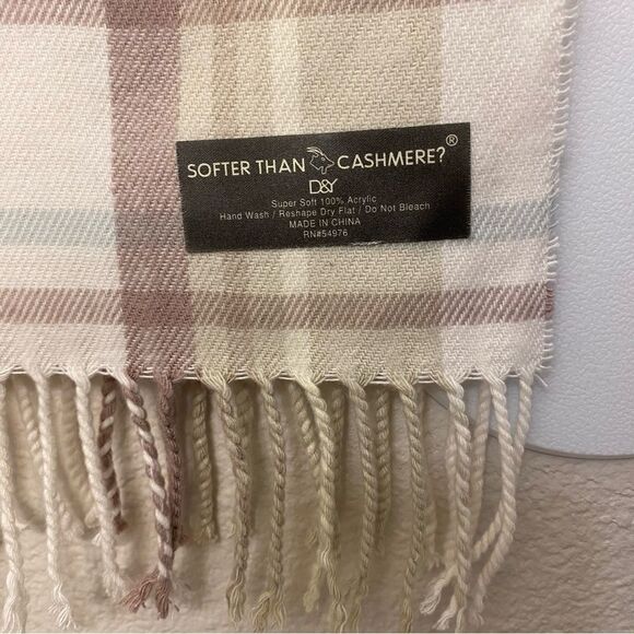 D&Y Softer than CASHMERE FEEL  women mans plaid mauve muted Scarf 11.5x72 - Picture 4 of 7